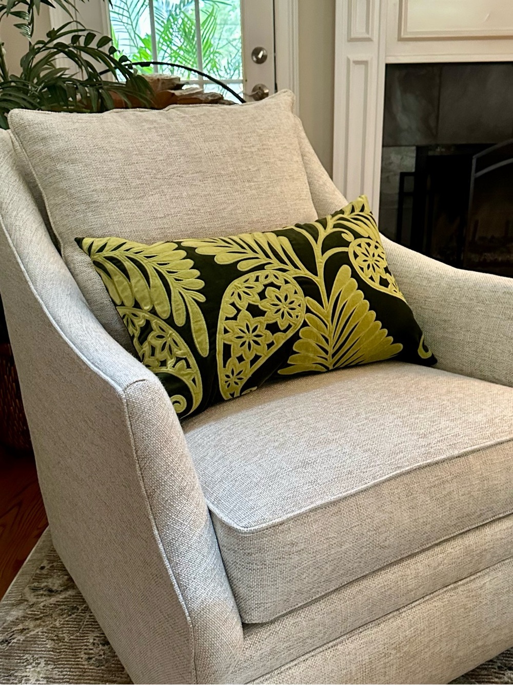 Pottery Barn Green Velvet Botanical Lumbar Pillow 16 x 26
